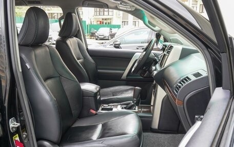 Toyota Land Cruiser Prado 150 рестайлинг 2, 2011 год, 2 890 000 рублей, 8 фотография