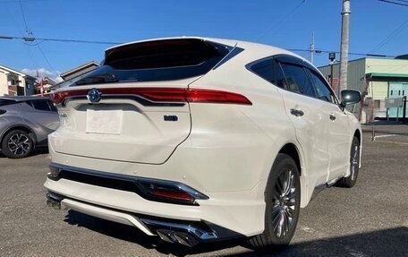 Toyota Harrier, 2022 год, 3 430 000 рублей, 5 фотография