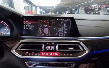 BMW X5 M, 2022 год, 10 770 000 рублей, 13 фотография