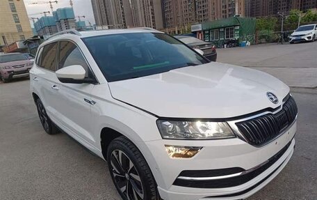 Skoda Karoq I, 2022 год, 1 690 001 рублей, 3 фотография