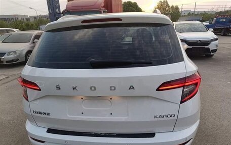 Skoda Karoq I, 2022 год, 1 690 001 рублей, 6 фотография