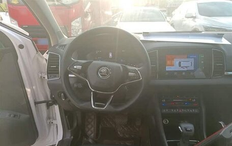 Skoda Karoq I, 2022 год, 1 690 001 рублей, 13 фотография