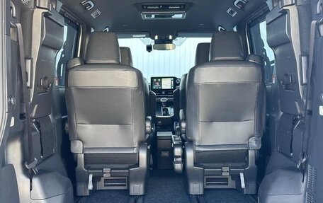 Toyota Voxy, 2022 год, 2 900 275 рублей, 25 фотография