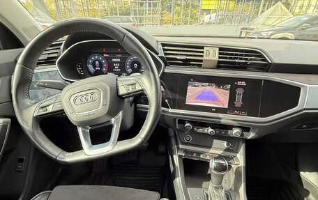 Audi Q3, 2021 год, 1 900 000 рублей, 7 фотография
