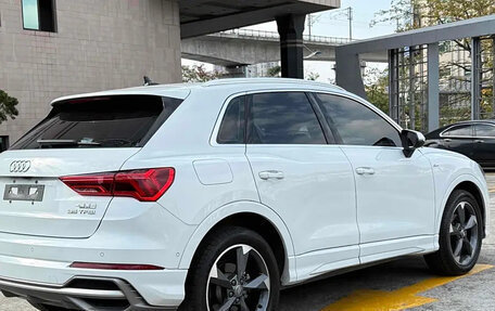 Audi Q3, 2021 год, 1 900 000 рублей, 14 фотография