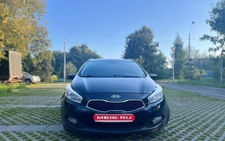 KIA cee'd III, 2015 год, 999 999 рублей, 11 фотография