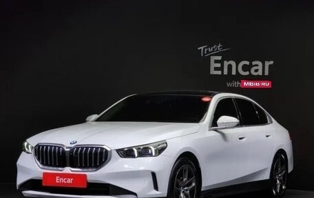 BMW 5 серия, 2024 год, 5 100 000 рублей, 1 фотография