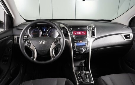 Hyundai i30 II рестайлинг, 2013 год, 999 000 рублей, 6 фотография