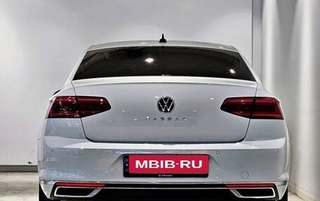 Volkswagen Passat B8 рестайлинг, 2021 год, 2 100 000 рублей, 4 фотография