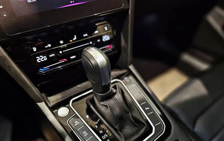 Volkswagen Passat B8 рестайлинг, 2021 год, 2 100 000 рублей, 9 фотография