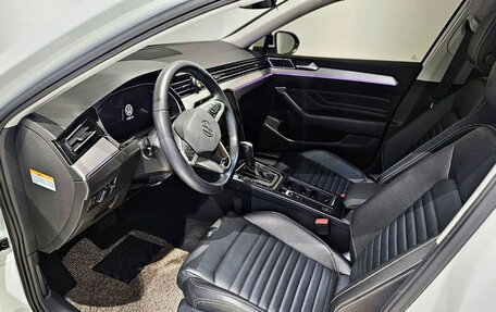 Volkswagen Passat B8 рестайлинг, 2021 год, 2 100 000 рублей, 10 фотография