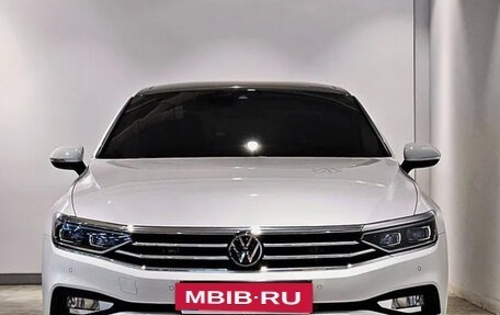 Volkswagen Passat B8 рестайлинг, 2021 год, 2 100 000 рублей, 3 фотография