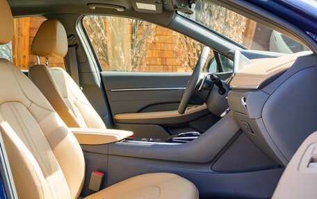 Hyundai Sonata VIII, 2021 год, 2 050 000 рублей, 19 фотография