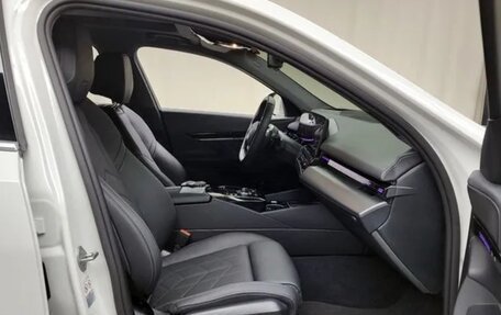 BMW 5 серия, 2024 год, 5 100 000 рублей, 7 фотография
