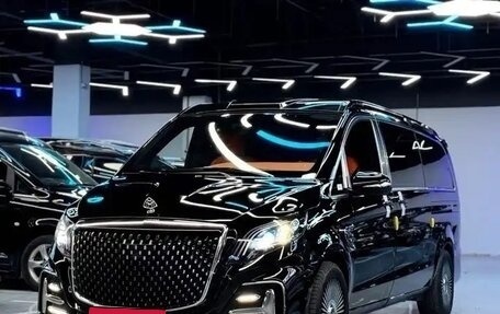 Mercedes-Benz Vito, 2022 год, 4 450 000 рублей, 1 фотография