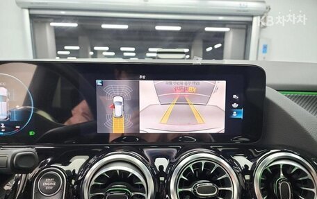 Mercedes-Benz GLA, 2022 год, 3 370 000 рублей, 11 фотография