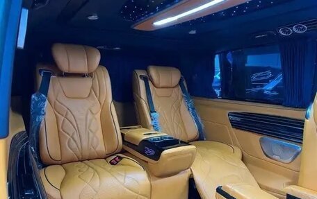 Mercedes-Benz Vito, 2022 год, 4 450 000 рублей, 9 фотография