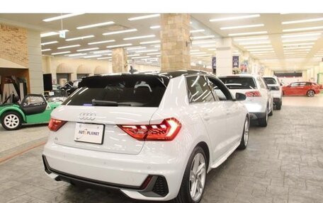 Audi A1, 2021 год, 1 320 000 рублей, 3 фотография