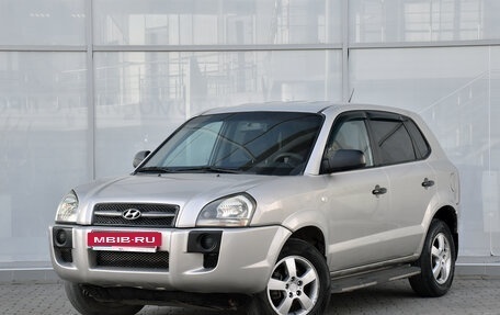Hyundai Tucson III, 2007 год, 649 000 рублей, 2 фотография
