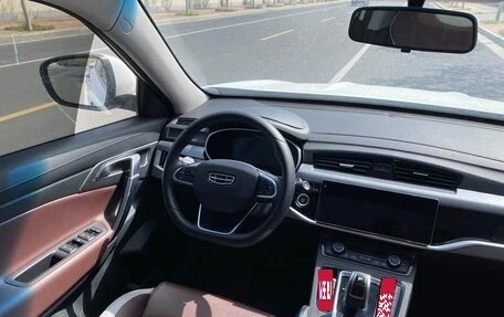 Geely Atlas I, 2022 год, 1 400 000 рублей, 15 фотография