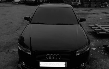 Audi A4, 2004 год, 875 000 рублей, 3 фотография