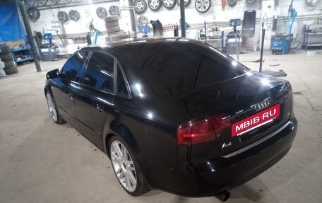 Audi A4, 2004 год, 875 000 рублей, 10 фотография