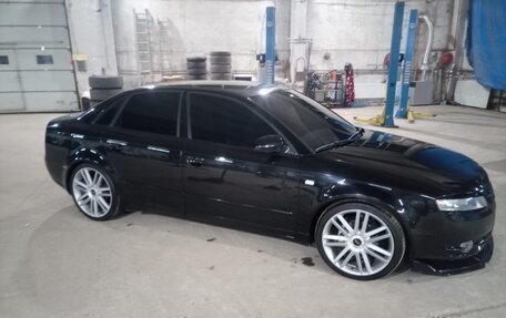 Audi A4, 2004 год, 875 000 рублей, 17 фотография