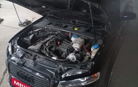 Audi A4, 2004 год, 875 000 рублей, 14 фотография