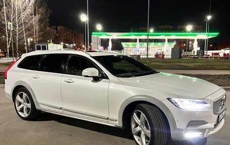Volvo V90 Cross Country I рестайлинг, 2019 год, 3 650 000 рублей, 8 фотография