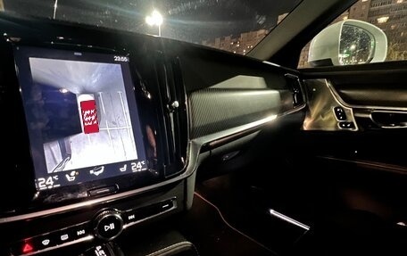 Volvo V90 Cross Country I рестайлинг, 2019 год, 3 650 000 рублей, 10 фотография