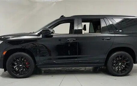 Cadillac Escalade V, 2022 год, 13 800 000 рублей, 8 фотография