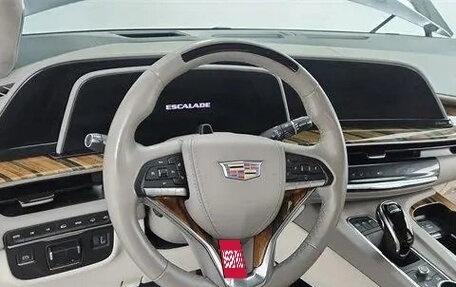 Cadillac Escalade V, 2022 год, 13 800 000 рублей, 3 фотография