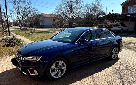 Audi A4, 2018 год, 3 050 000 рублей, 5 фотография