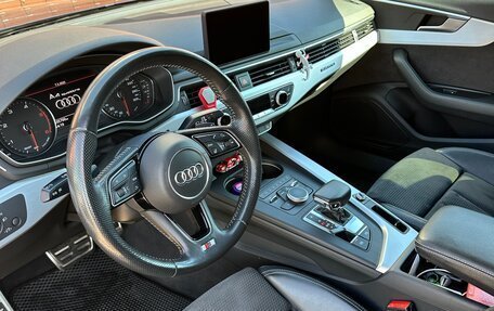 Audi A4, 2018 год, 3 050 000 рублей, 8 фотография