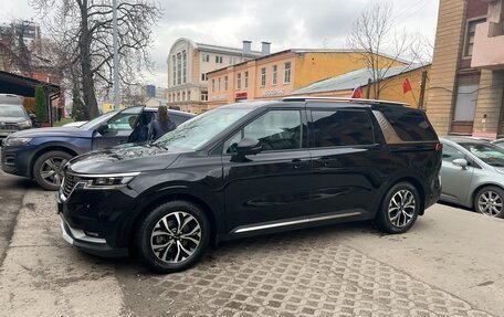 KIA Carnival, 2022 год, 5 550 000 рублей, 2 фотография