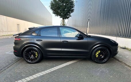 Porsche Cayenne III, 2022 год, 7 750 000 рублей, 3 фотография