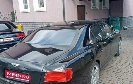 Bentley Flying Spur II, 2015 год, 9 000 000 рублей, 2 фотография
