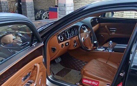 Bentley Flying Spur II, 2015 год, 9 000 000 рублей, 17 фотография
