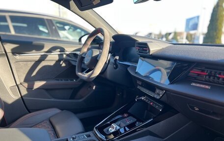 Audi RS 3, 2022 год, 6 200 000 рублей, 14 фотография