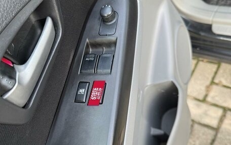 Suzuki SX4 II рестайлинг, 2011 год, 1 000 000 рублей, 22 фотография