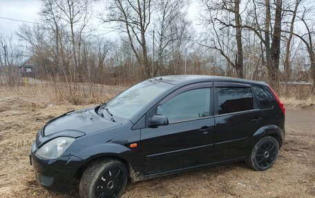 Ford Fiesta, 2006 год, 290 000 рублей, 1 фотография