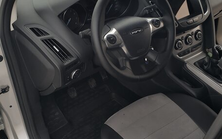 Ford Focus III, 2011 год, 830 000 рублей, 13 фотография