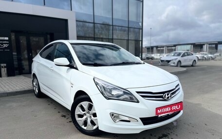 Hyundai Solaris II рестайлинг, 2016 год, 1 055 000 рублей, 20 фотография