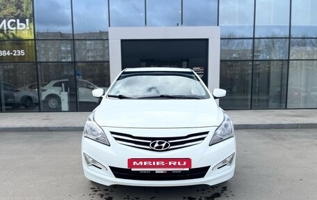 Hyundai Solaris II рестайлинг, 2016 год, 1 055 000 рублей, 22 фотография