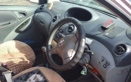 Toyota Vitz, 2002 год, 470 000 рублей, 13 фотография