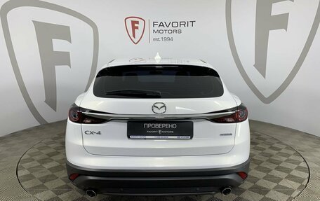 Mazda CX-4, 2022 год, 2 950 000 рублей, 3 фотография