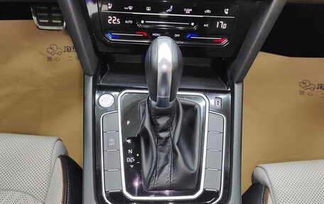 Volkswagen Passat B8 рестайлинг, 2023 год, 3 450 000 рублей, 12 фотография