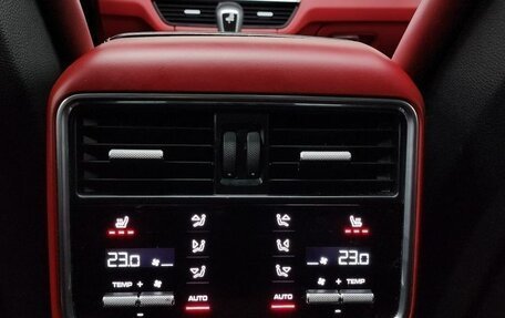 Porsche Cayenne III, 2021 год, 6 040 022 рублей, 13 фотография