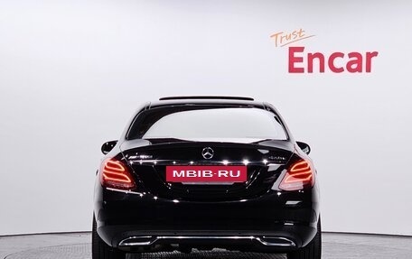 Mercedes-Benz C-Класс, 2018 год, 2 432 000 рублей, 4 фотография