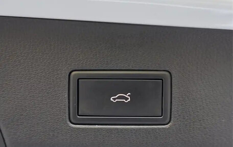Volkswagen ID.4, 2022 год, 2 445 000 рублей, 21 фотография